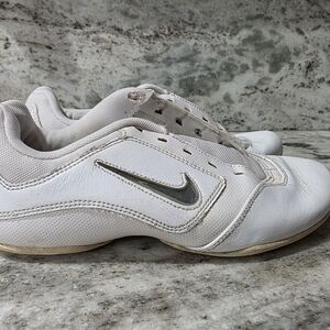 Nike Womens Cheerleading Sneakers
